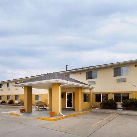Baymont By Wyndham Billings Hotel Bagian luar foto