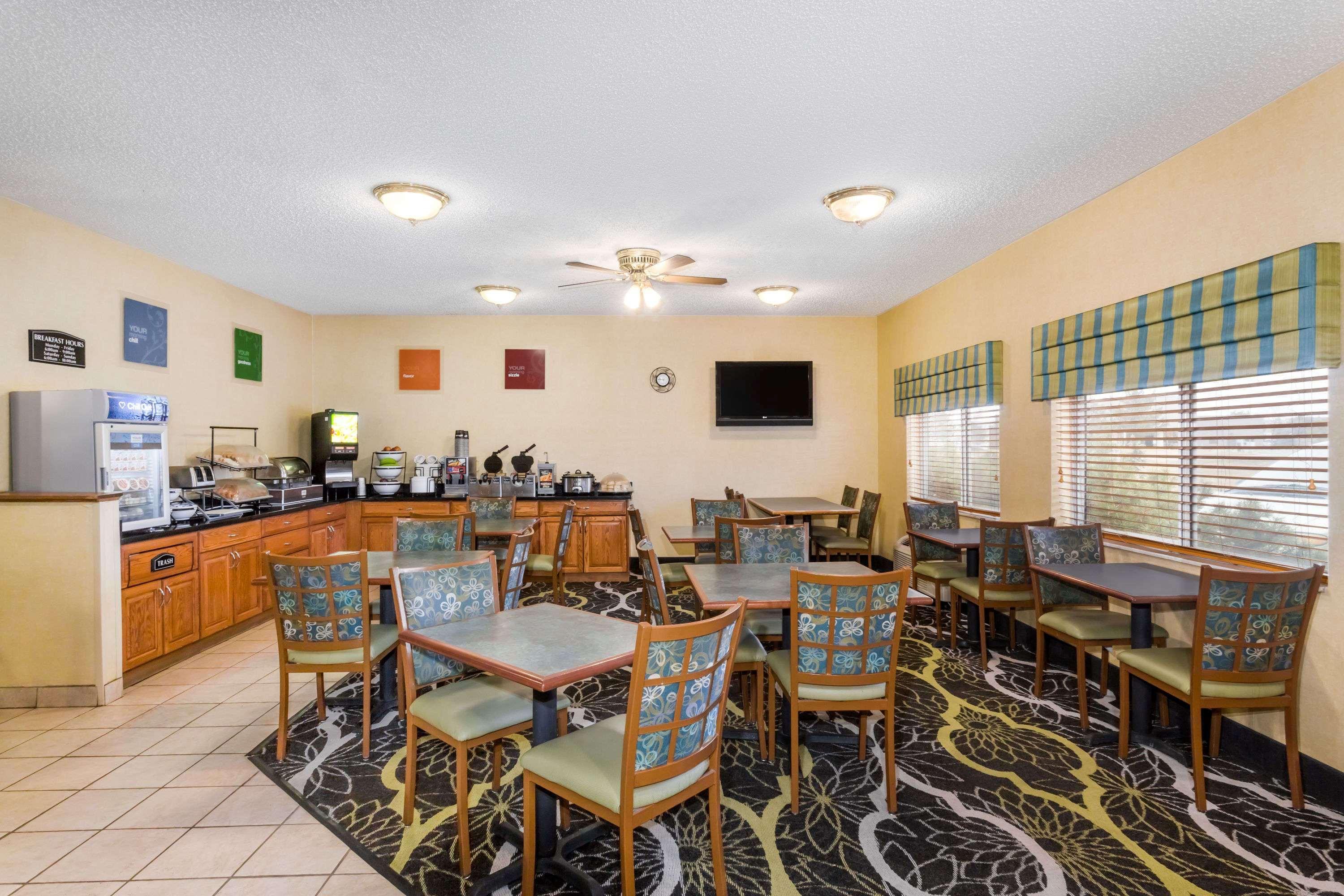 Baymont By Wyndham Billings Hotel Bagian luar foto