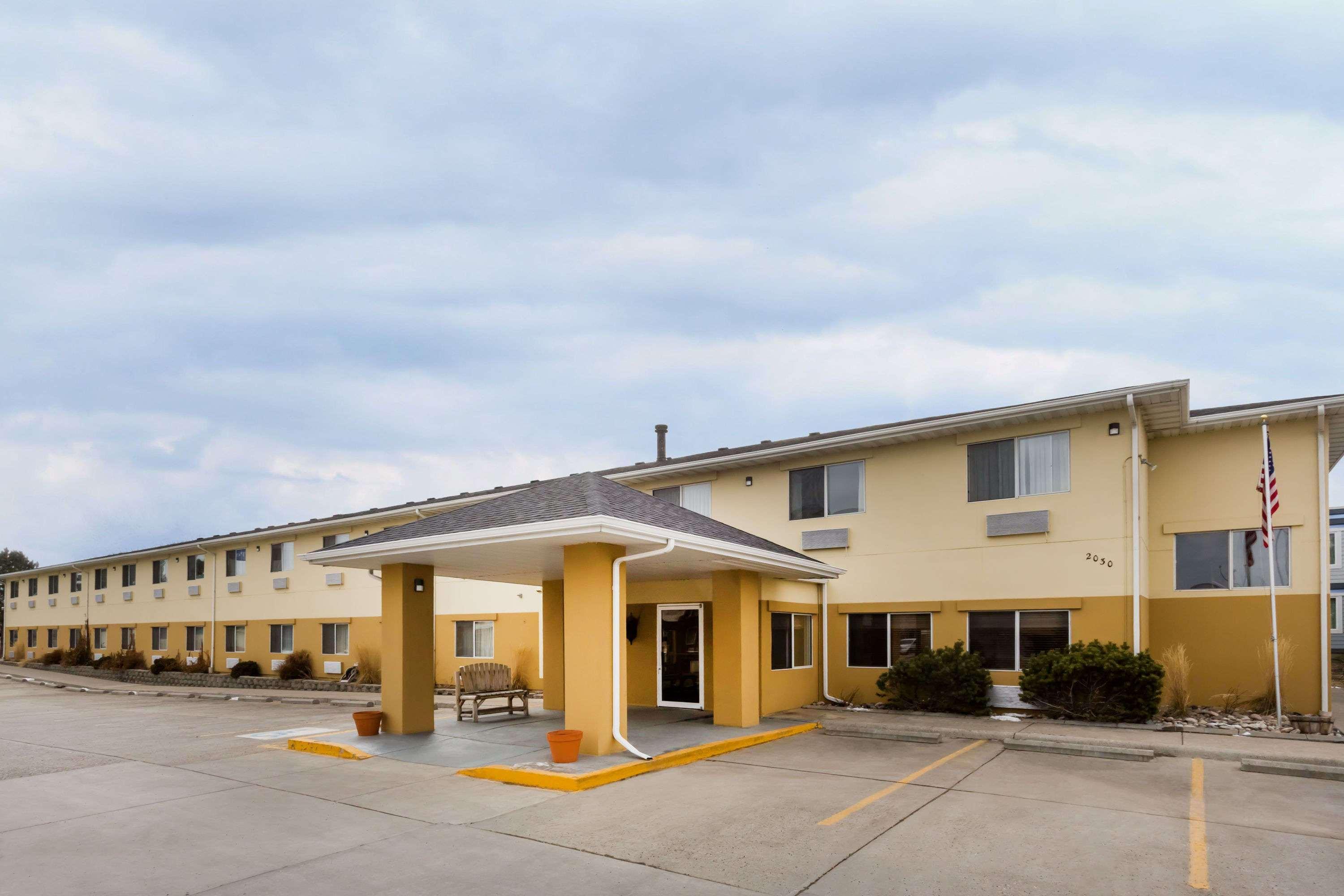 Baymont By Wyndham Billings Hotel Bagian luar foto