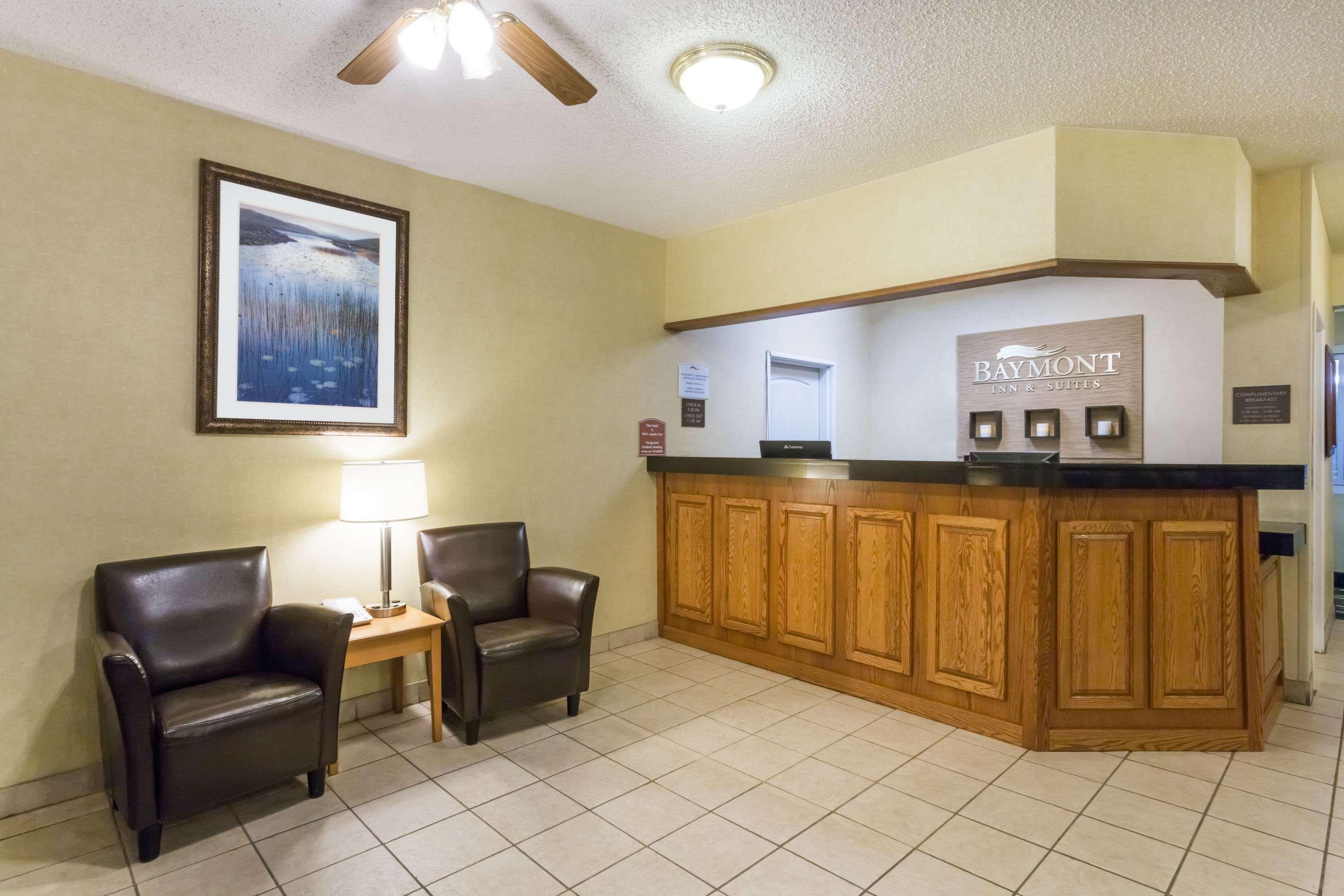 Baymont By Wyndham Billings Hotel Bagian luar foto