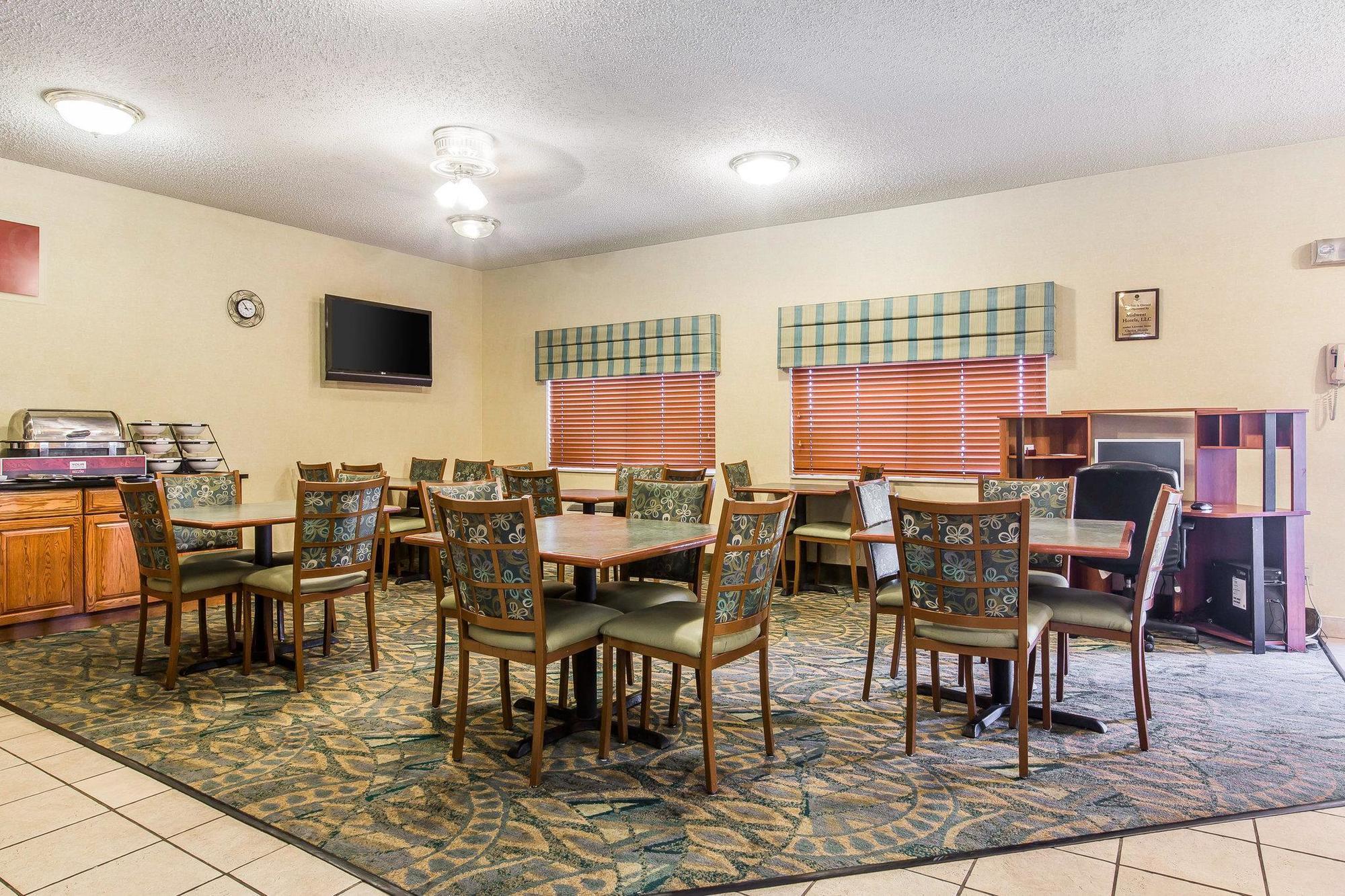 Baymont By Wyndham Billings Hotel Bagian luar foto